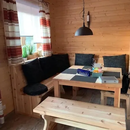Ferienblockhaus 4 Hoelle Сasa de vacaciones Neudrossenfeld