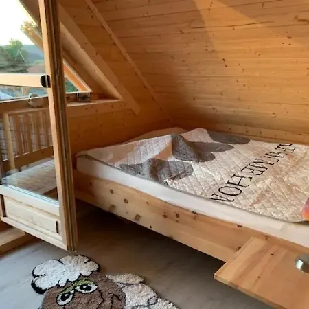 Ferienblockhaus 4 Hoelle Сasa de vacaciones *