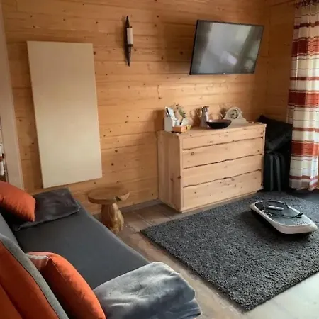 Ferienblockhaus 4 Hoelle * Neudrossenfeld